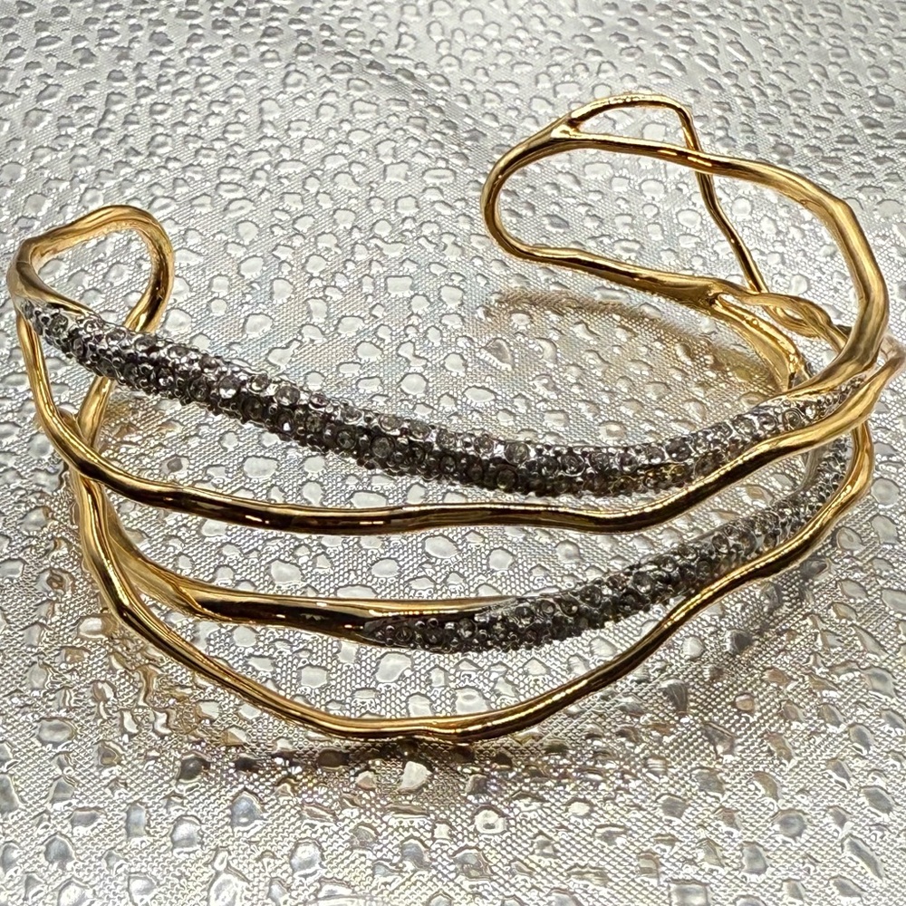 Alexis Bittar Solanales Crystal Cuff Bracelet - Picture 9 of 11